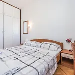 Holiday Home Tribunj-Sovlje Dubravice * Tribunj (Sibenik-Knin)