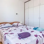 Holiday Home Tribunj-Sovlje Dubravice Holiday home Tribunj (Sibenik-Knin)