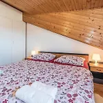 Holiday Home Tribunj-Sovlje Dubravice Holiday home Tribunj (Sibenik-Knin)