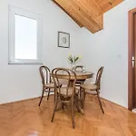 Holiday Home Tribunj-Sovlje Dubravice *