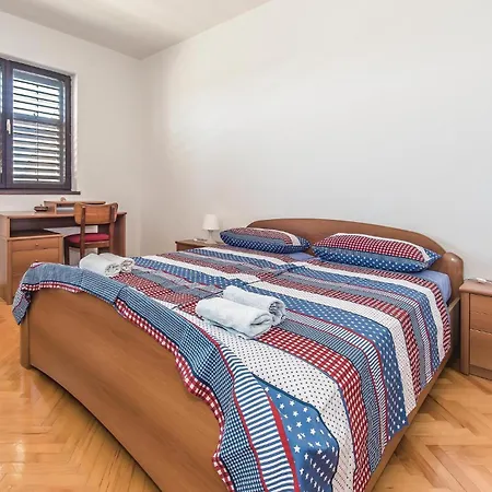 Holiday Home Tribunj-Sovlje Dubravice Sovlje