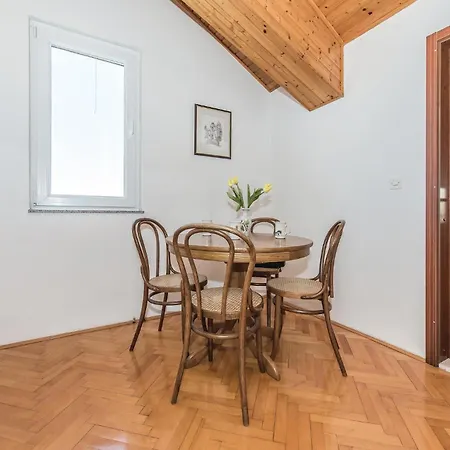 Holiday Home Tribunj-Sovlje Dubravice *