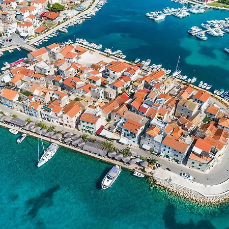 Holiday Home Tribunj-Sovlje Dubravice Holiday home