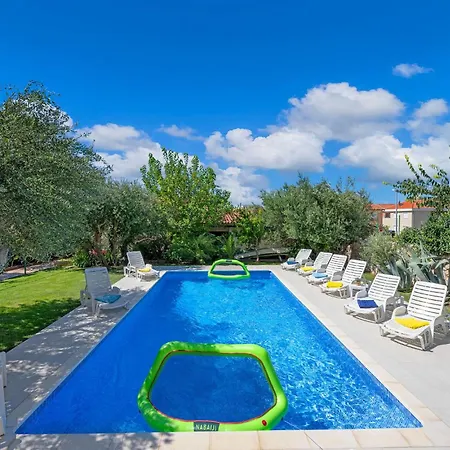 Amazing Home In Tribunj-Sovlje With Wifi Holiday home *
