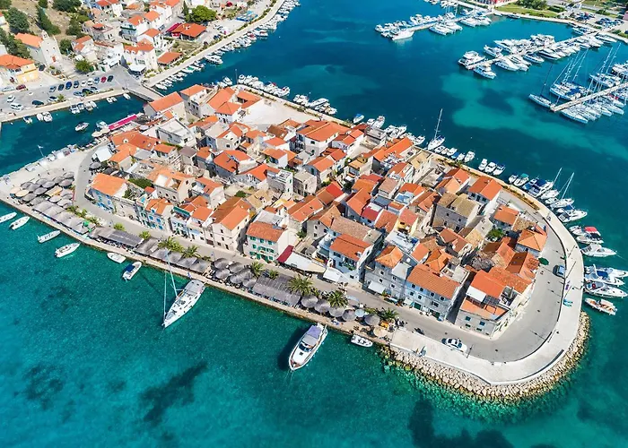 Tribunj-sovlje Dubravice 度假居