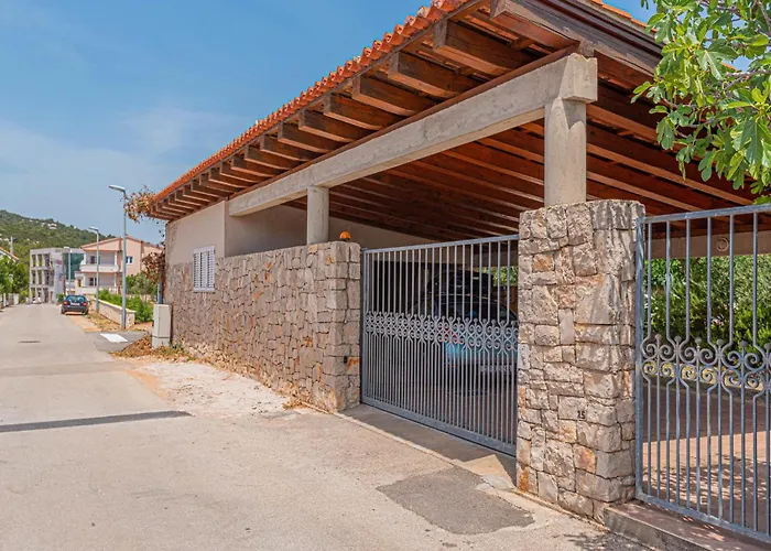 بيت للعطل Tribunj-sovlje Dubravice *